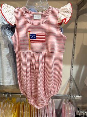 Squiggles Flag Ruffle Bubble